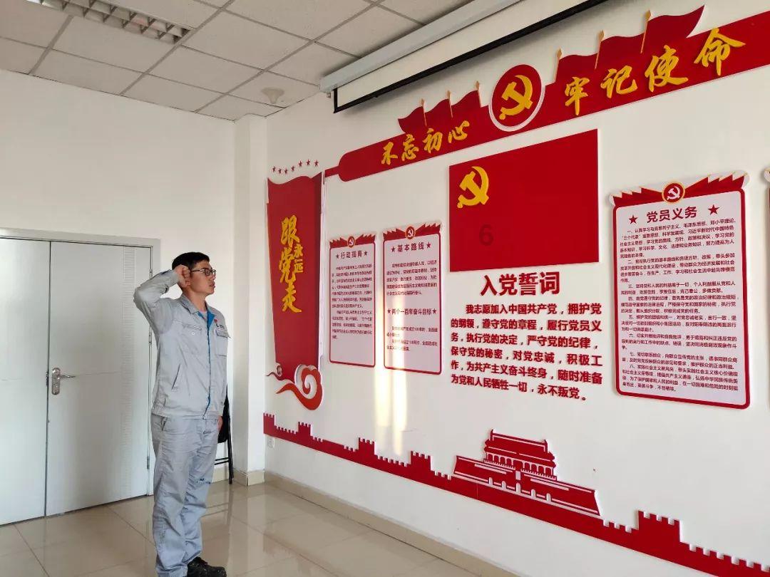 美邦服饰沦落变相减持自救?资金链风险或刻不容缓 或早已资不抵债